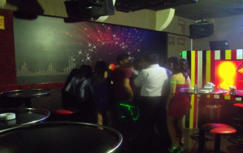 bar, cafe, kiem tra, bar club 39