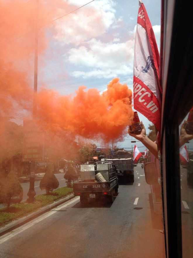 CDV Hai Phong dot phao