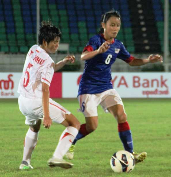 Nu Viet Nam - nu Malaysia