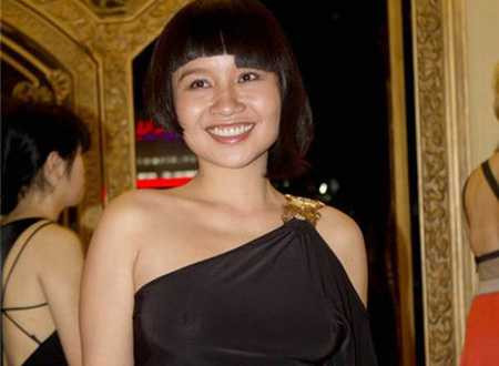 Mai Khôi thả rông vòng một