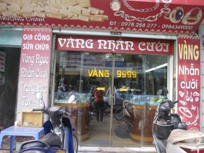 tiệm vàng