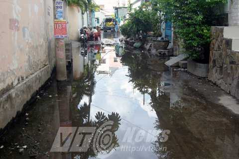 ngập nước, kẹt xe, Tân Hóa, Lò Gốm, Đầm Sen