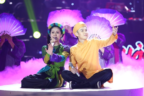 Quán quân cặp đôi hoàn hảo 2013 Thanh Thúy - Dương Triệu Vũ