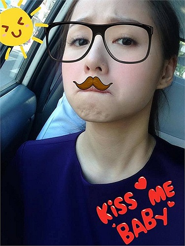 Hotgirl Tâm Tít nhí nhảnh và đáng yêu.