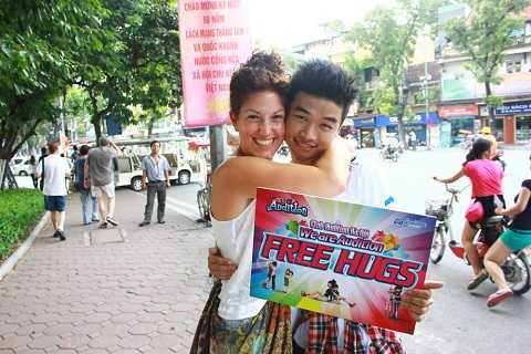 Ngày hội Free Hugs