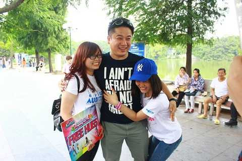 Ngày hội Free Hugs