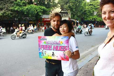 Ngày hội Free Hugs