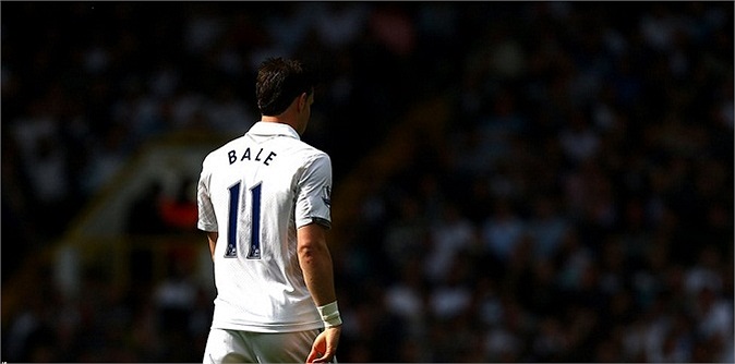 Và đến ngày 1.9.2013, Gareth Bale đã chính thức chuyển tới thi đấu cho đội bóng Hoàng gia TBN Real Madrid.