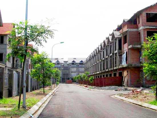 Giá biệt thự, đất nền tiếp tục sụt giảm