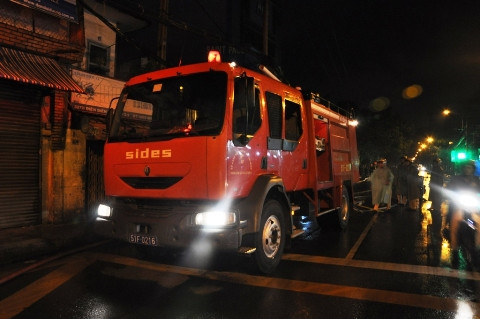 TP.HCM, cháy, Vườn Chuối, cụ già, mắc kẹt, giải cứu, PCCC