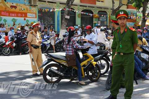 Đà Nẵng, thi tốt nghiệp, thí sinh, THPT, đề thi