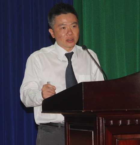 GS Ngô Bảo Châu tại Trường ĐH Khoa học Xã hội và Nhân văn TP.HCM