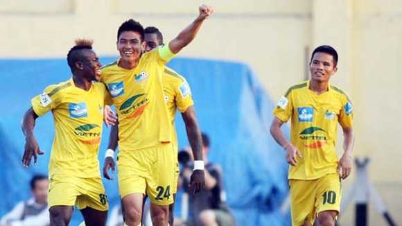 Hạ đội bầu Đức, nhận thưởng gần tỷ đồng