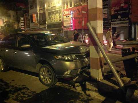 Hà Nội, cầu vượt nhẹ chùa Bộc, tai nạn, giao thông tê liệt, điều tra,