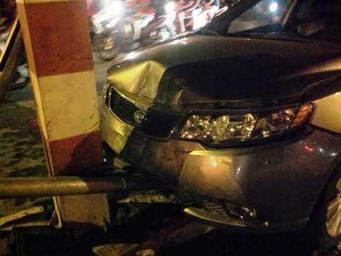 Hà Nội, cầu vượt nhẹ chùa Bộc, tai nạn, giao thông tê liệt, điều tra,