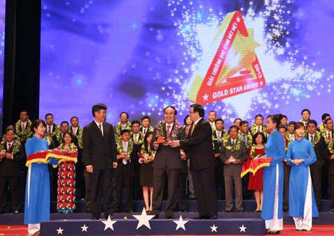 Habeco nhận giả thưởng Sao Vàng Đất Việt 2013