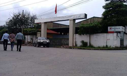 Không chỉ huy động nhân viên bình thường, ngay cả "sếp" của các ngân hàng cũng phải xuống thị sát "hiện trường"