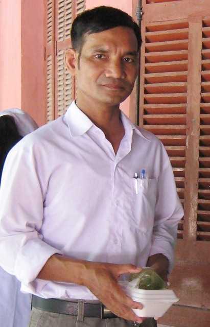 Lãnh đạo xã thi tốt nghiệp