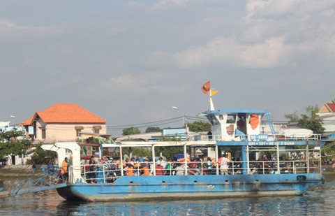 nơi có lượng khách qua đây rất đông, 