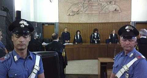 Cựu thủ tướng Ý