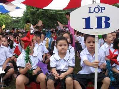 Học sinh vào lớp 1