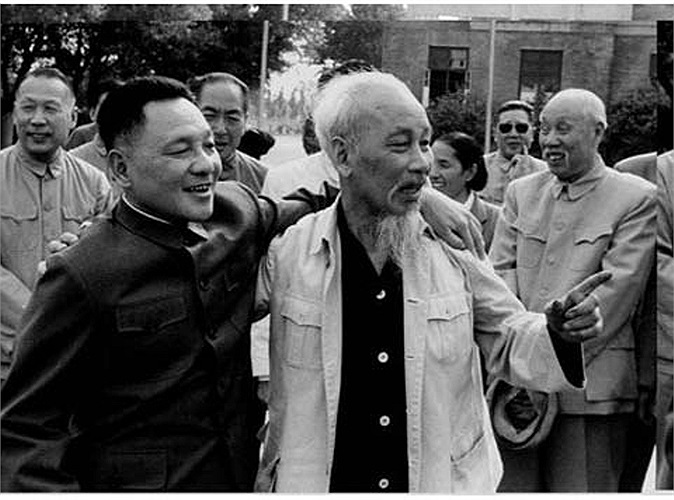 hinh-anh-bac-ho-va-cac-chinh-khach-quoc-te-5.cache