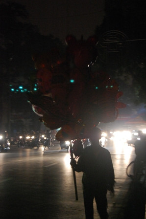 Hình ảnh cả nước đồng loạt tắt điện Giờ Trái đất