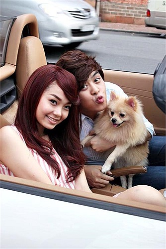 Wanbi Tuấn Anh và Minh Hằng là đôi bạn thân khá đặc biệt trong showbiz Việt.