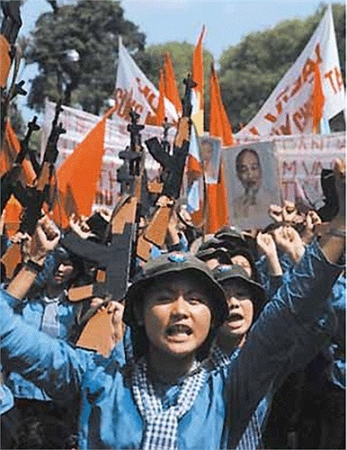 Niềm vui của nhân dân trong ngày chiến thắng.