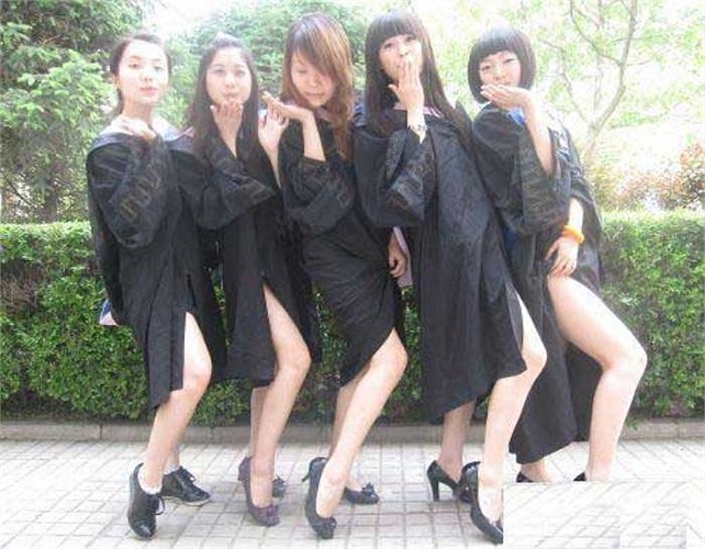 Tạo dáng ngộ nghĩnh