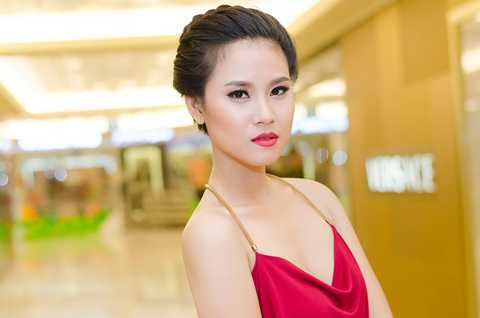 Hoa hậu biển Vân Anh 