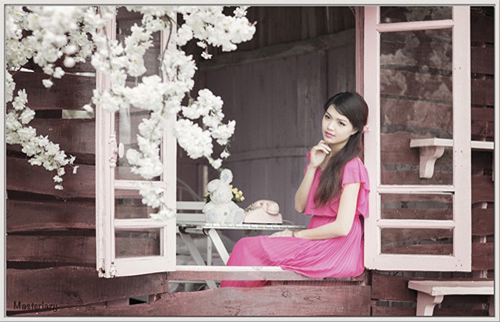 Mặc dù đã tìm được một nửa của mình nhưng cô gái trẻ này vẫn chưa có ý định lập gia đình ở tuổi 22.