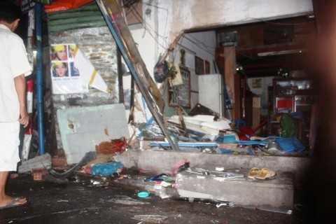 TP.HCM, tai nạn, ô tô, ngồi hóng mát, người đàn ông, tử vong, xe điên lao vào nhà dân