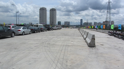 (VTC News) – Sau 17 tháng thi công, cầu Sài Gòn 2 đã được hợp long vào sáng 12/9.