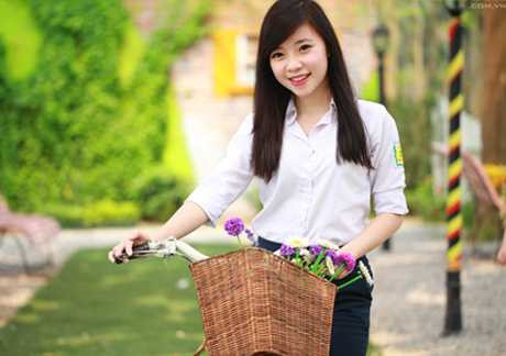 Hot girl Hà Thành 'bật mí' trường Đại học mơ ước