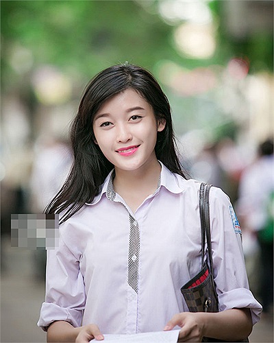My cho biết các kiến thức cũng bám sát chương trình nên chỉ cần chăm chỉ là các bạn có thể đạt điểm khá.