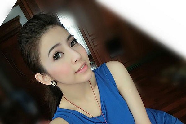 Chandaly Sitphaxay đang là một hot girl được yêu thích trong giới trẻ Lào.