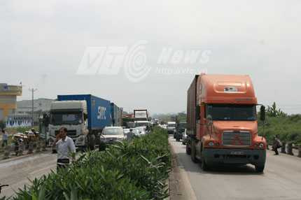 tai nạn liên hoàn