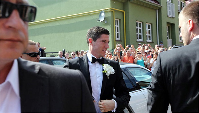 Năm 2013, Anna đã chính thức giải nghệ vì muốn dành thời gian chăm sóc cho Lewandowski.