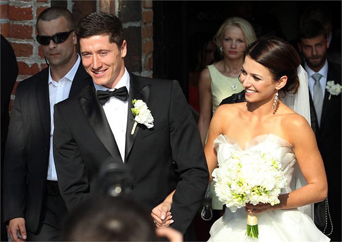 Và anh được coi là 'sát thủ' của đội bóng Hoàng gia Tây Ban Nha, Real Madrid khi liên tục bắn hạ mành lưới đội bóng này trong bán kết Champion League.