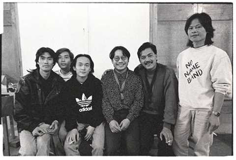 Quoc Trung va ban nhac Phuong Dong