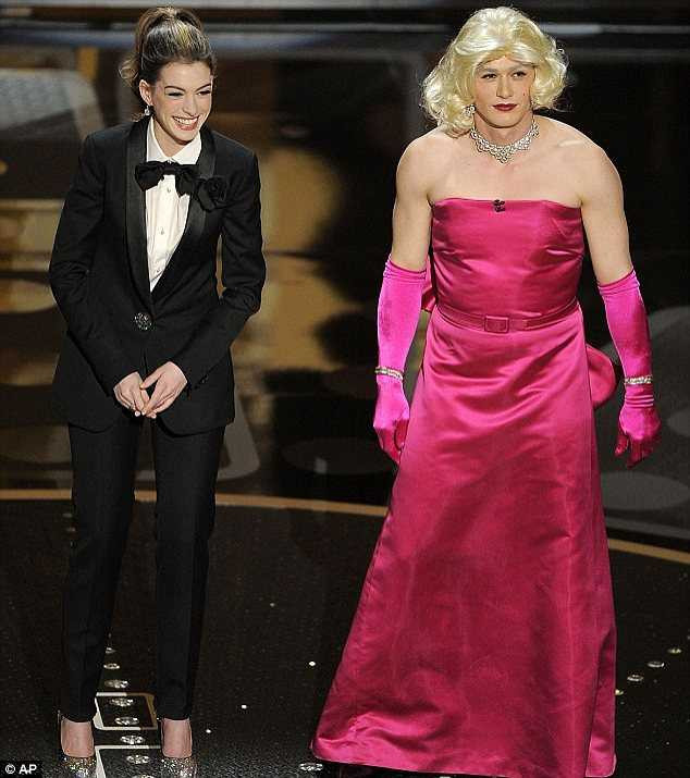 James Franco thẳng thừng chê Anne Hathaway giả tạo