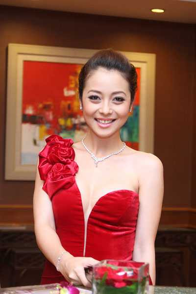 Jennifer Phạm