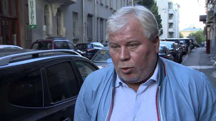 snowden ở lại nga