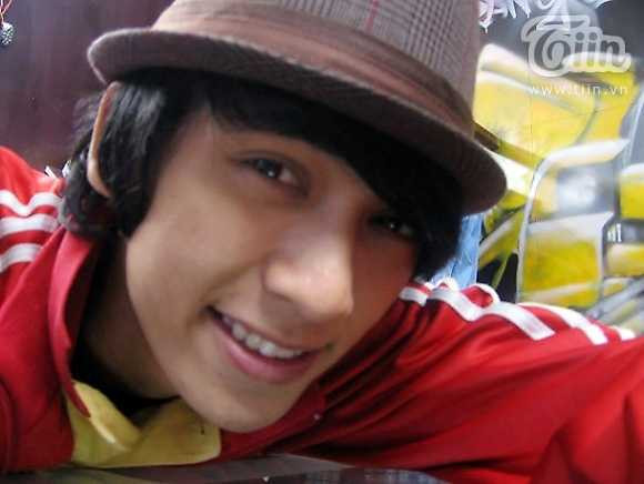 Khám phá bí mật thời đi học của nhóm 365