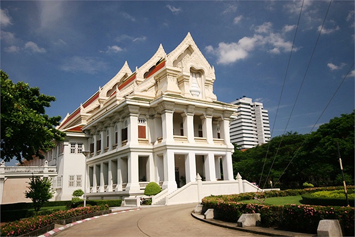 ĐH Chulalongkorn đã trao bằng danh dự cho các nguyên thủ quốc gia và các quan chức quốc tế khác, trong đó có 2 tổng thống Mỹ