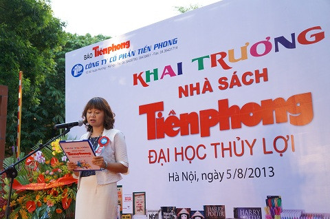 nhà sách tiền phong
