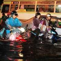 sếp công ích, lương khủng, Công ty TNHH MTV Công viên cây xanh, Công ty TNHH MTV Thoát nước đô thị, Công ty TNHH MTV Công trình Giao thông Sài Gòn, Công ty TNHH MTV Chiếu sáng công cộng TP.HCM, nộp lại tiền