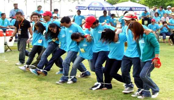 Đi du lịch để gắn kết tinh thần nhân viên nhưng nhiều công ty năm nay không còn kinh phí tổ chức (ảnh minh họa)