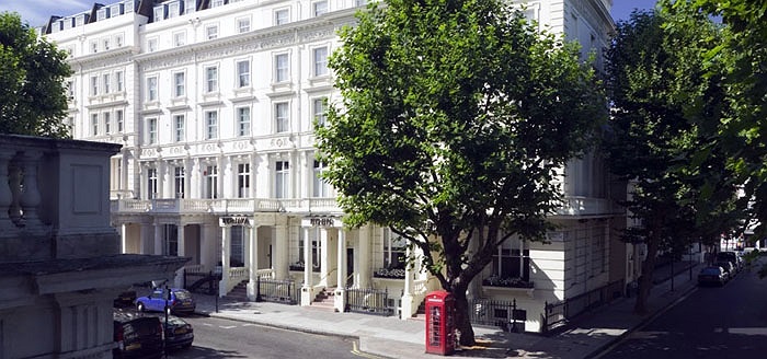 Chủ tịch của Cardiff City, Vincent Tan sở hữu những khối tài sản đẹp lung linh trong đó có 2 khách sạn Sheraton Hà Nội và InterContinental. Đây là sở hữu của tập đoàn của ông tại Anh, khách sạn Eden Park 